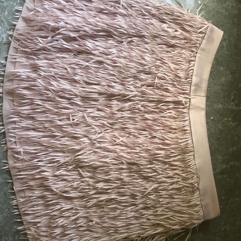 Express women’s furry skirt size 8